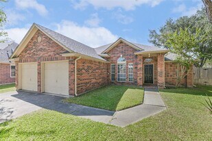 15027 Winding Black Cherry Ln in Cypress, TX - Building Photo