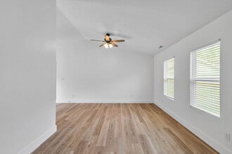 374 Union Chapel Church Rd in Richlands, NC - Building Photo - Building Photo