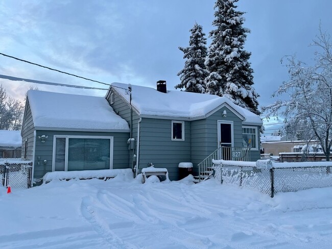 property at 827 15th Ave