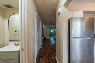 1023 NE 2nd St in Ocala, FL - Building Photo - Building Photo