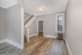 2015A Swatara St in Harrisburg, PA - Foto de edificio - Building Photo