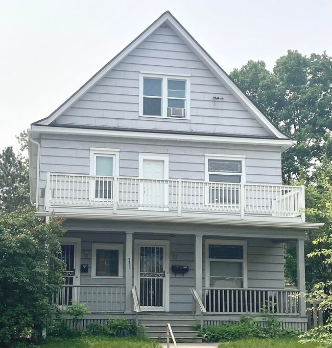 property at 2711 E 22nd St