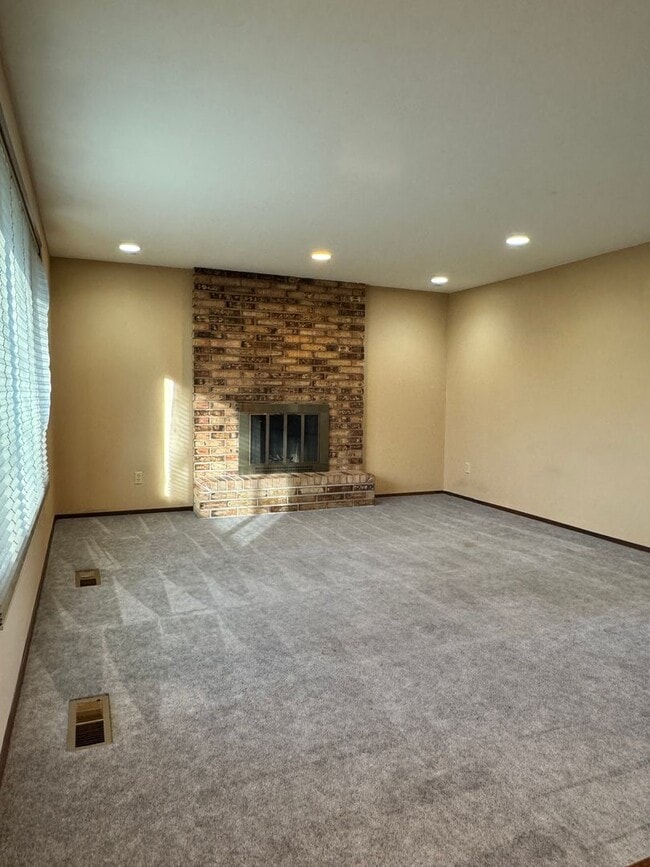 407 N 58th Ave in Yakima, WA - Building Photo - Building Photo