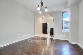 2413 Llewelyn Ave in Baltimore, MD - Building Photo - Building Photo