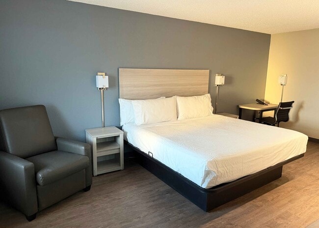 Furnished Studio-Longview in Longview, TX - Building Photo - Building Photo