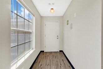 1109 Frances Dr in Rosenberg, TX - Building Photo - Building Photo