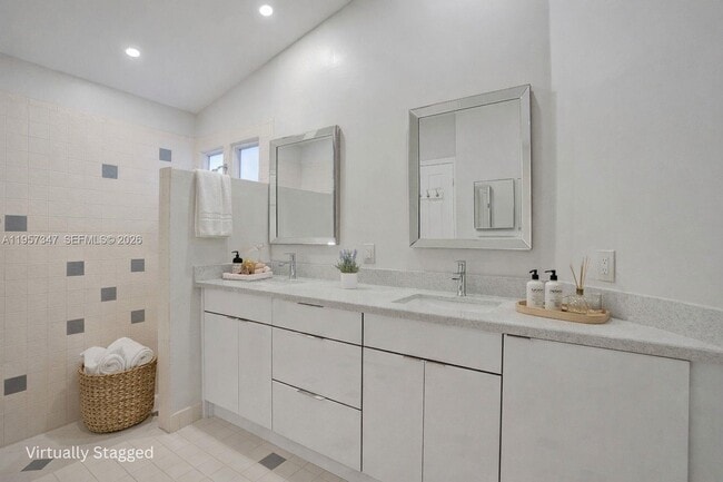 18034 SW 20th St in Miramar, FL - Building Photo - Building Photo