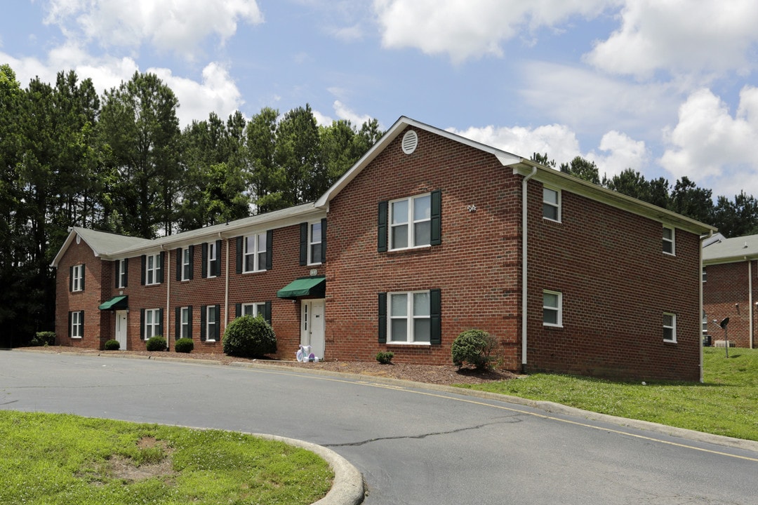 Willowdaile in Durham, NC - Foto de edificio