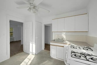 333 S 6th Ave in Mount Vernon, NY - Building Photo - Building Photo