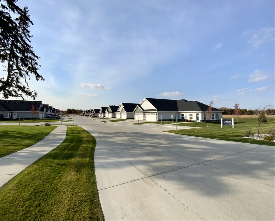 Chestnut Crossing in Howell, MI - Building Photo