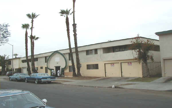 2159 Elm in Long Beach, CA - Building Photo - Building Photo