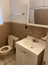 288 Kidd St-Unit -2 in Fort Walton Beach, FL - Foto de edificio - Building Photo