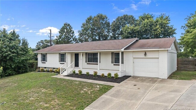 1028 Kerrow Rd in Fayetteville, NC - Building Photo - Building Photo
