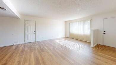 22322 Redrock Peak Pl in Cottonwood, CA - Building Photo - Building Photo