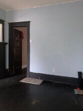 1628 E Grand Ave in Decatur, IL - Building Photo - Building Photo