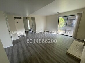 2274 Four Wds Cir in Salt Lake City, UT - Building Photo - Building Photo