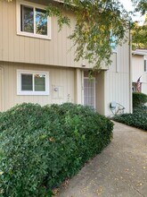 168 Arcadia Dr in Vacaville, CA - Building Photo - Building Photo