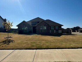 731 Braeburn Ct in Bentonville, AR - Building Photo