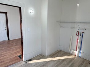 308 E Argyle St in Jackson, MI - Foto de edificio - Building Photo