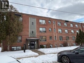 11 Anglesey Blvd in Toronto, ON - Building Photo