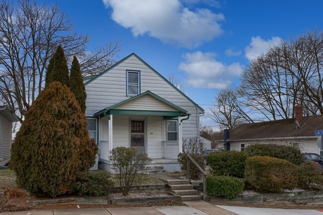 123 N Spruce St in Elizabethtown, PA - Building Photo - Building Photo