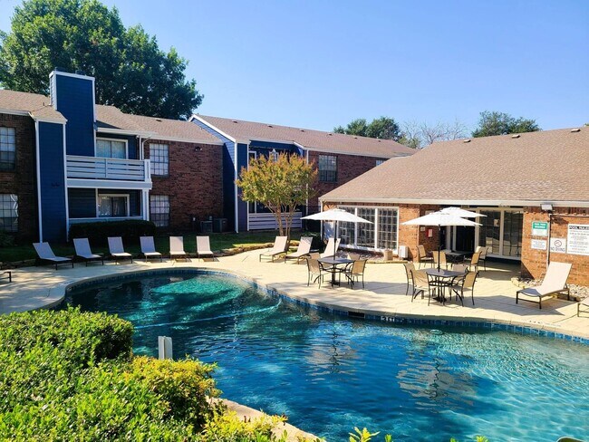 Post Oaks Apartments in Sherman, TX - Building Photo - Building Photo