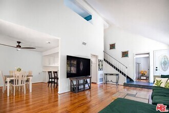 27003 Rio Prado Dr in Santa Clarita, CA - Building Photo - Building Photo