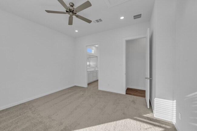 property at 3244 Loam Ln