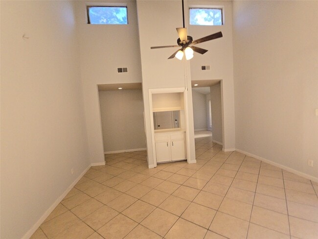 property at 11231 Glenforest Dr