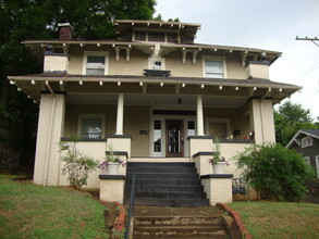 2151 15th Ave S in Birmingham, AL - Foto de edificio - Building Photo