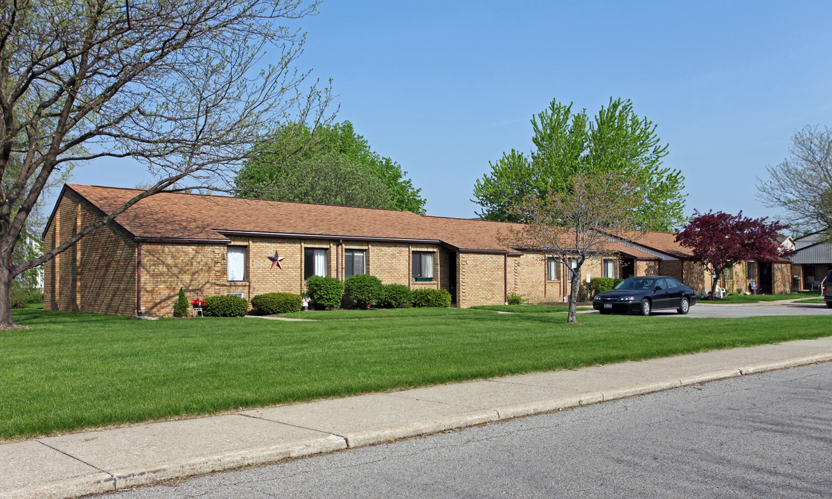 Smiley Garden Apartments in Shelby, OH - Building Photo