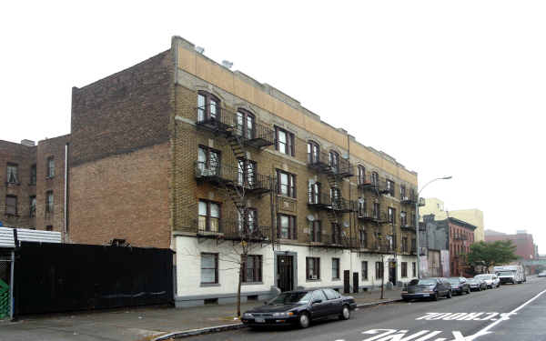 873 Bergen Street in Brooklyn, NY - Building Photo