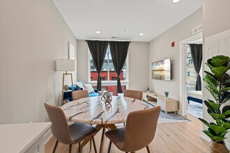 626 N Delaware Ave in Philadelphia, PA - Building Photo - Building Photo