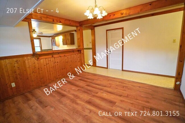 207 Elsie Ct in Manor, PA - Building Photo - Building Photo