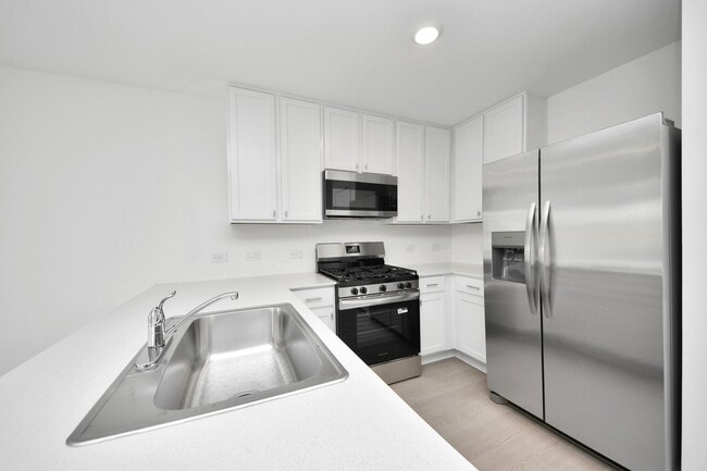 property at 29643 Knollwood Bay Rd