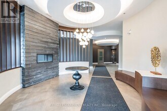 1 Redfern Ave in Hamilton, ON - Building Photo - Building Photo