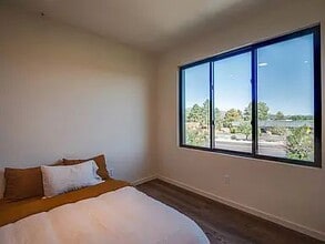 557 Oppenheimer Dr in Los Alamos, NM - Building Photo - Building Photo