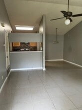 339 Fantail Loop in Austin, TX - Building Photo - Building Photo
