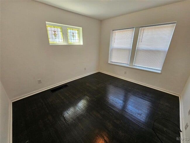 property at 2126 Maury Ave