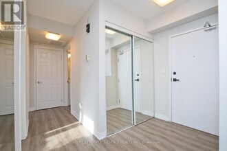 70 First St in Orangeville, ON - Building Photo - Building Photo