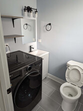 8143 Marion Dr, Unit 1E in Justice, IL - Building Photo - Building Photo