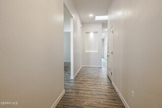 13652 Glen Vista Ln in Horizon City, TX - Building Photo - Building Photo