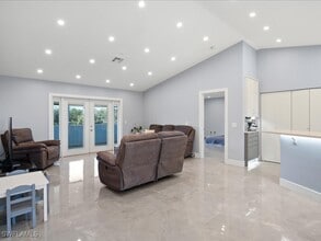 220 39th Ave NW in Naples, FL - Building Photo - Building Photo