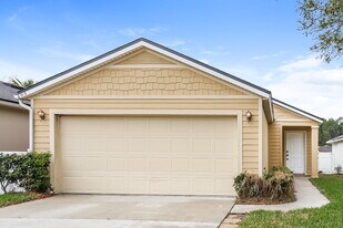 3830 Julia Marie Drive in Jacksonville, FL - Building Photo