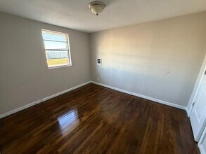 6001 California Ave in Nashville, TN - Building Photo - Building Photo