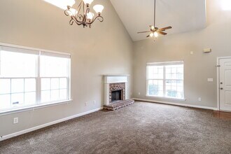 4639 Liberty Square Dr in Acworth, GA - Building Photo - Building Photo