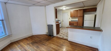 82 Washington Ave, Unit 2 in Chelsea, MA - Building Photo - Building Photo