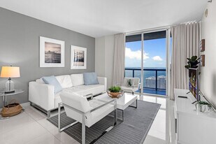 609 Brickell Ave, Unit SI ID1540473P in Miami, FL - Building Photo