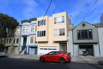 1370 8th Ave in San Francisco, CA - Building Photo - Building Photo