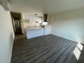 2428 Michigan Ave-Unit -2 in Los Angeles, CA - Building Photo - Building Photo